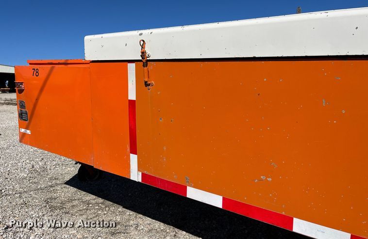 image for item LE9030 1979 A.B. Chance H/S hot stick utility trailer