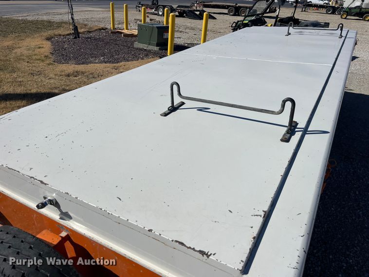 image for item LE9030 1979 A.B. Chance H/S hot stick utility trailer
