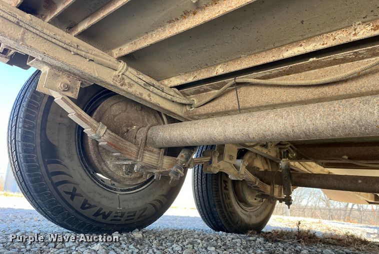 image for item LE9030 1979 A.B. Chance H/S hot stick utility trailer