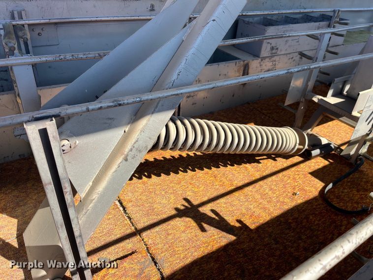 image for item LE9030 1979 A.B. Chance H/S hot stick utility trailer