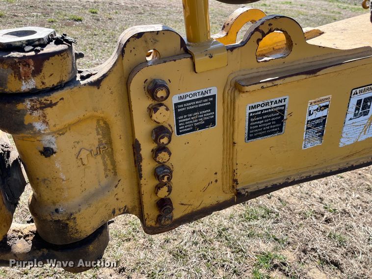 image for item LE9032 2005 John Deere  2112E scraper