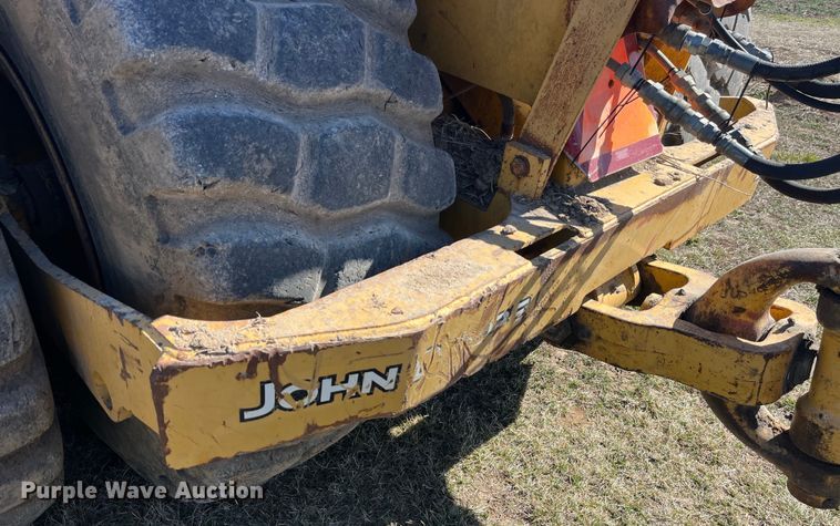 image for item LE9033 2005 John Deere  2112E scraper