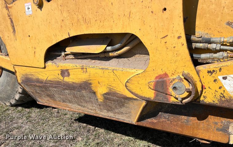 image for item LE9033 2005 John Deere  2112E scraper