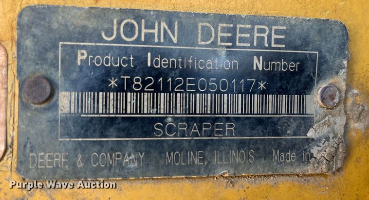 image for item LE9033 2005 John Deere  2112E scraper