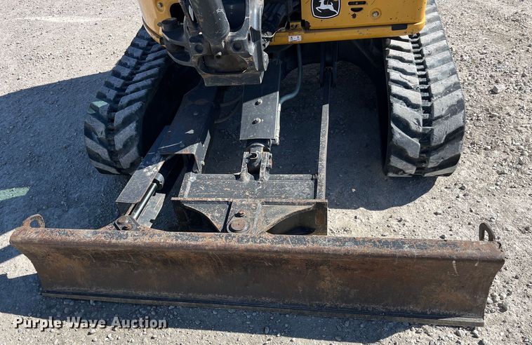 image for item LE9036 2015 John Deere 35G mini excavator