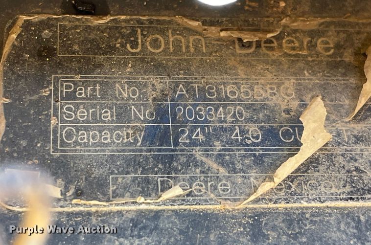 image for item LE9036 2015 John Deere 35G mini excavator