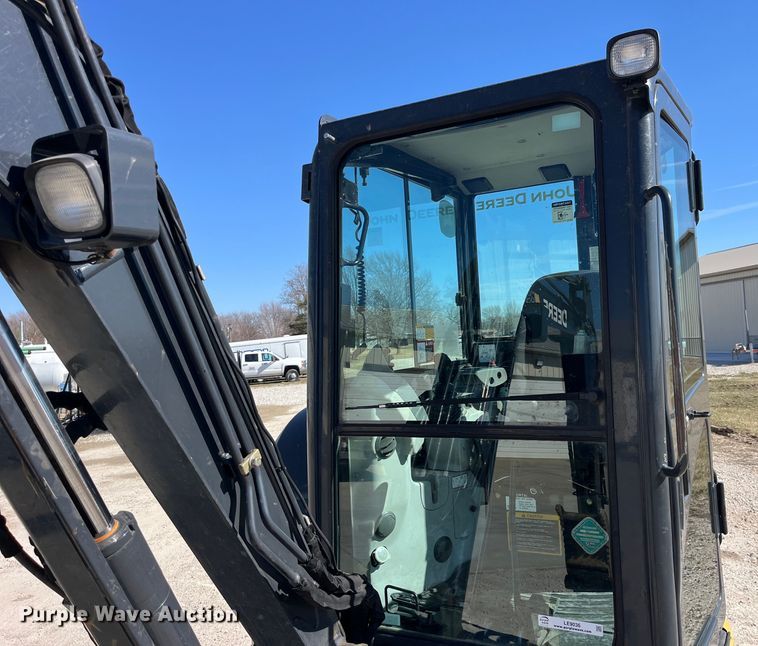 image for item LE9036 2015 John Deere 35G mini excavator