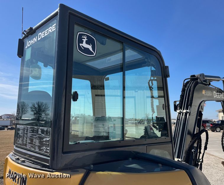 image for item LE9036 2015 John Deere 35G mini excavator