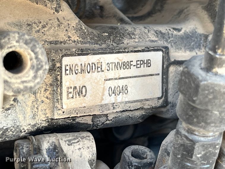 image for item LE9036 2015 John Deere 35G mini excavator