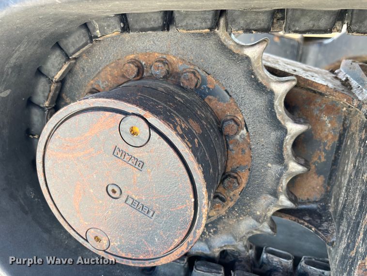 image for item LE9036 2015 John Deere 35G mini excavator