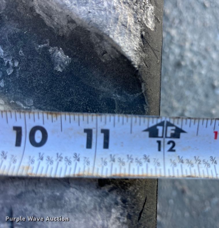 image for item LE9036 2015 John Deere 35G mini excavator