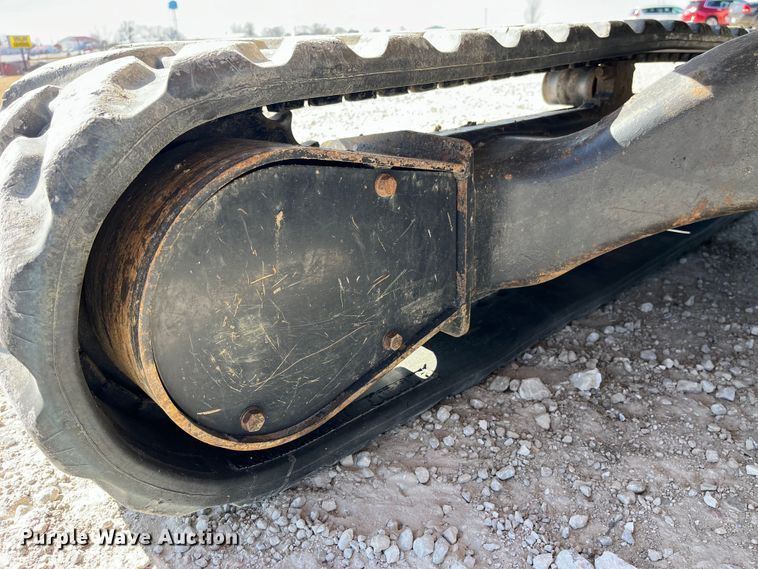 image for item LE9036 2015 John Deere 35G mini excavator