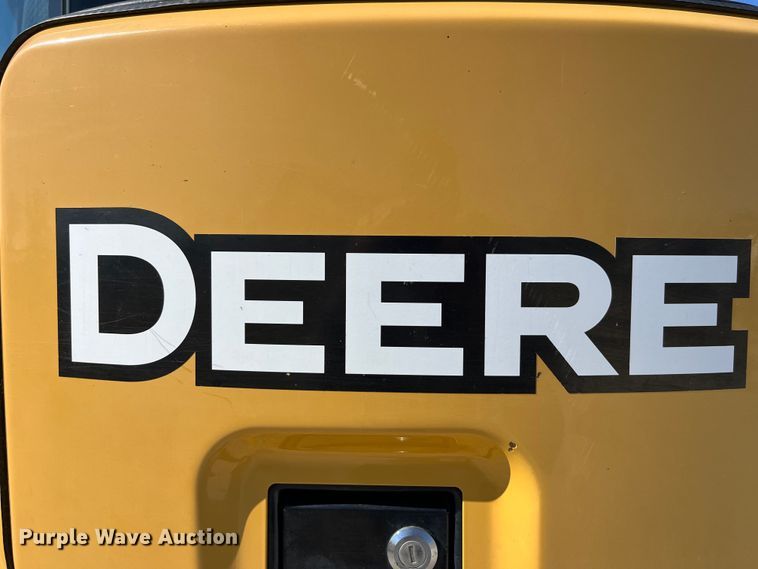 image for item LE9036 2015 John Deere 35G mini excavator