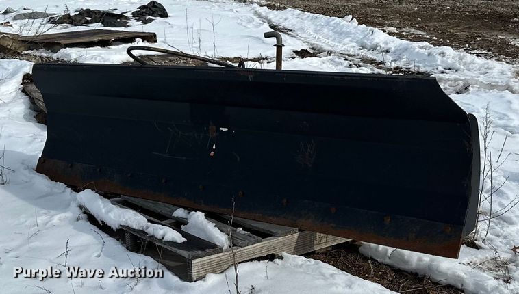 image for item LO9490 TMG Industrial skid steer dozer blade