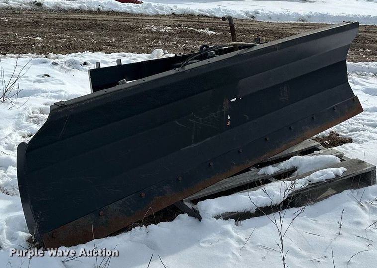 image for item LO9490 TMG Industrial skid steer dozer blade