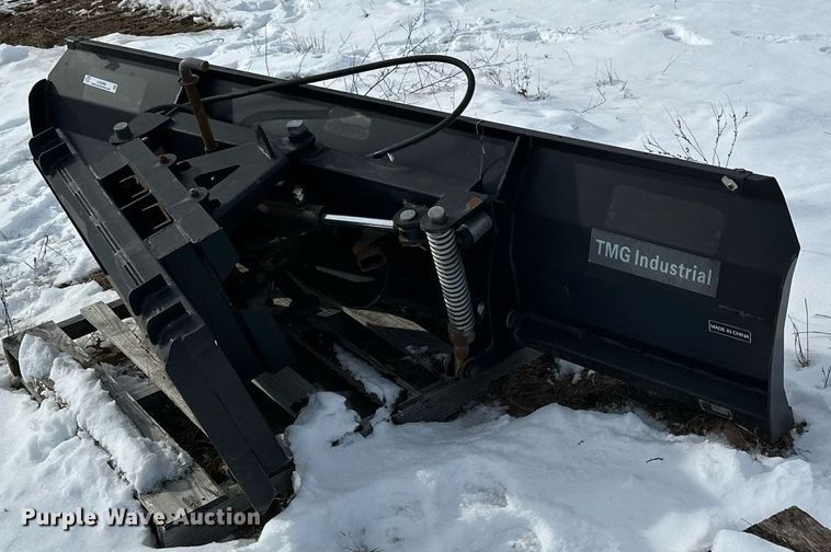 image for item LO9490 TMG Industrial skid steer dozer blade