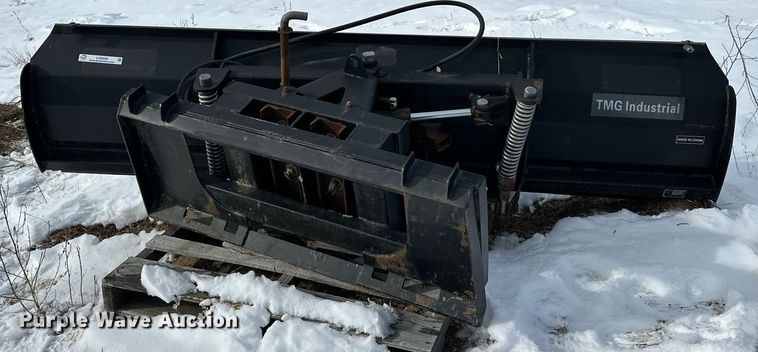 image for item LO9490 TMG Industrial skid steer dozer blade