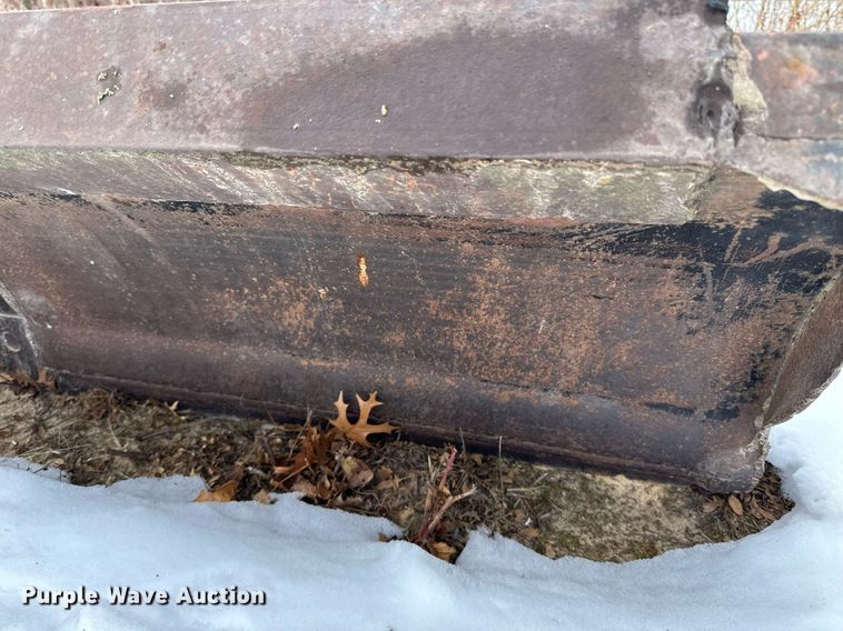 image for item LO9491 Rhino blade