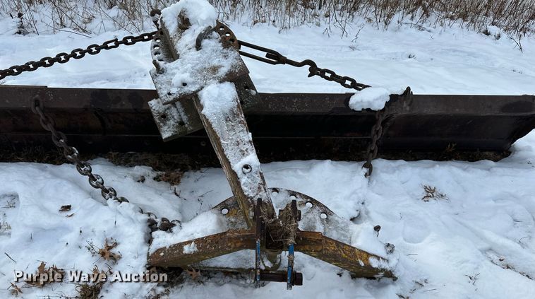 image for item LO9491 Rhino blade