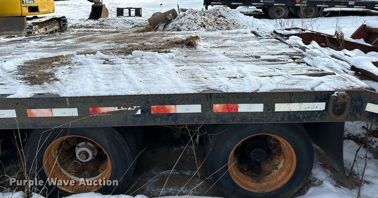 image for item LO9492 2002 Towmaster  T50 equipment trailer