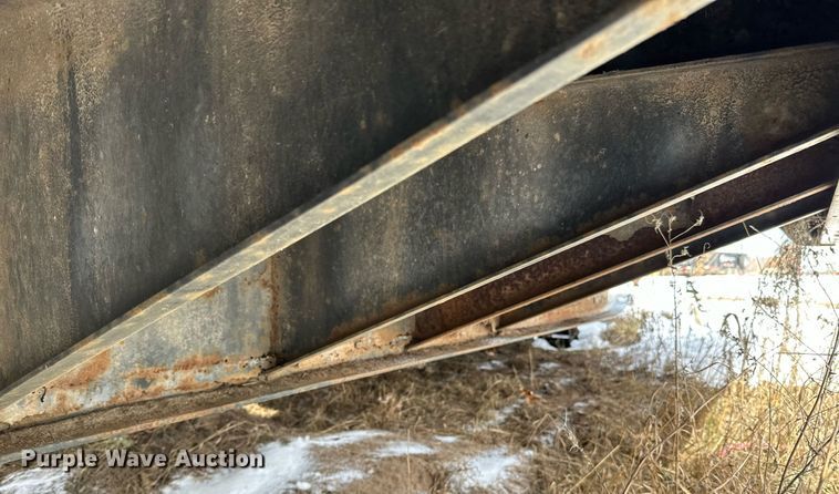 image for item LO9492 2002 Towmaster  T50 equipment trailer