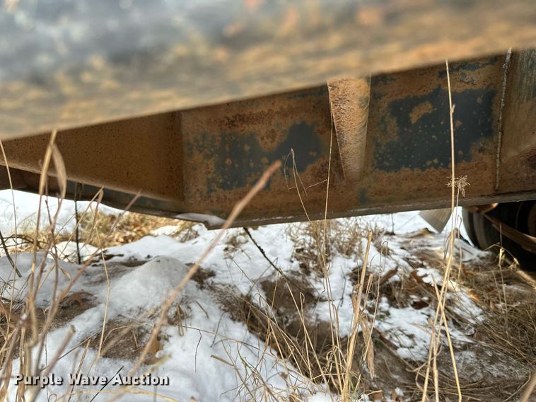 image for item LO9492 2002 Towmaster  T50 equipment trailer