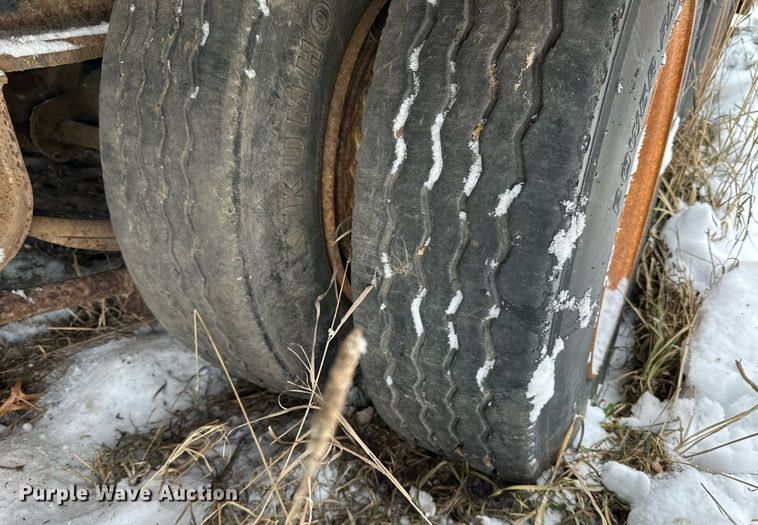 image for item LO9492 2002 Towmaster  T50 equipment trailer