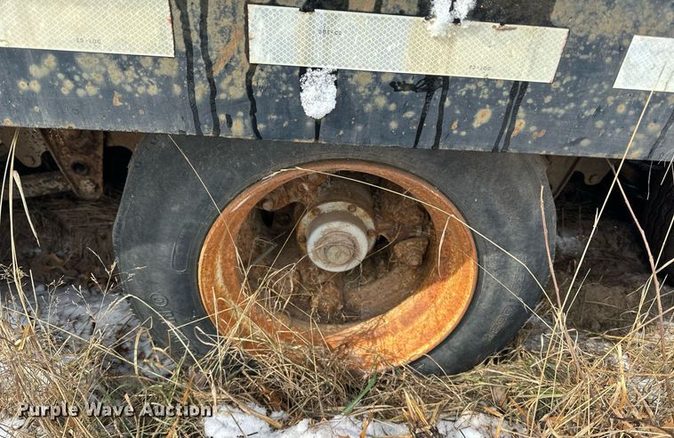 image for item LO9492 2002 Towmaster  T50 equipment trailer