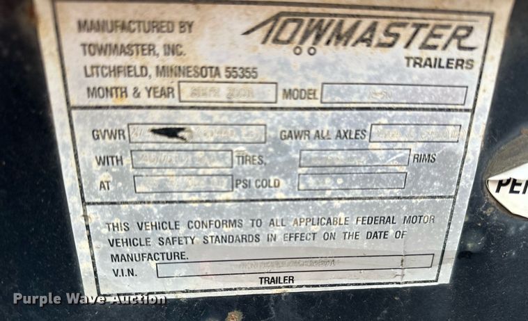image for item LO9492 2002 Towmaster  T50 equipment trailer