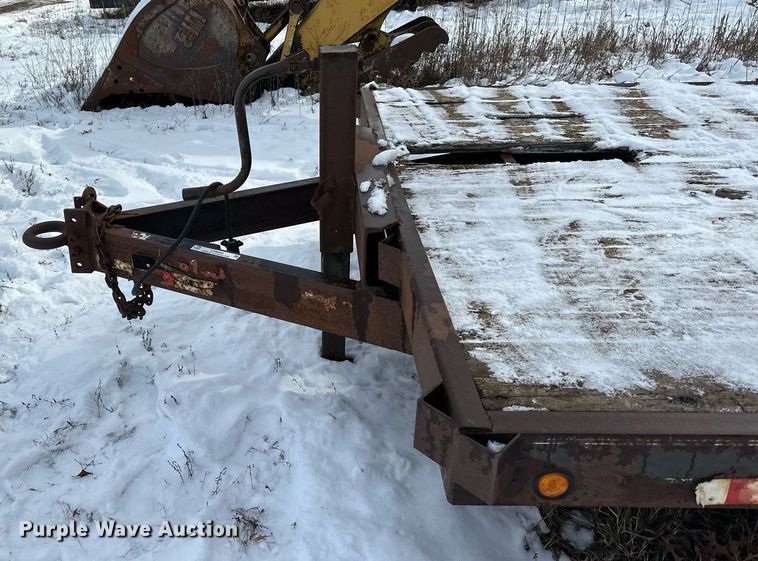 image for item LO9493 2001 PJ  equipment trailer