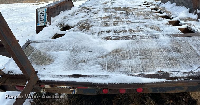 image for item LO9493 2001 PJ  equipment trailer