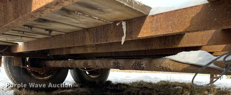 image for item LO9493 2001 PJ  equipment trailer