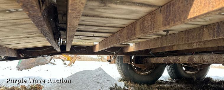 image for item LO9493 2001 PJ  equipment trailer