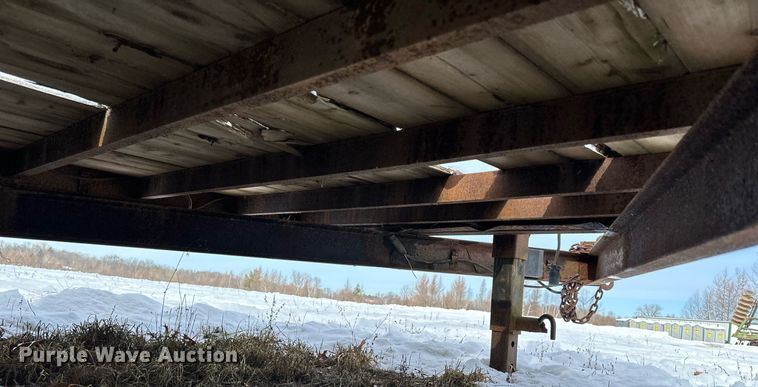 image for item LO9493 2001 PJ  equipment trailer