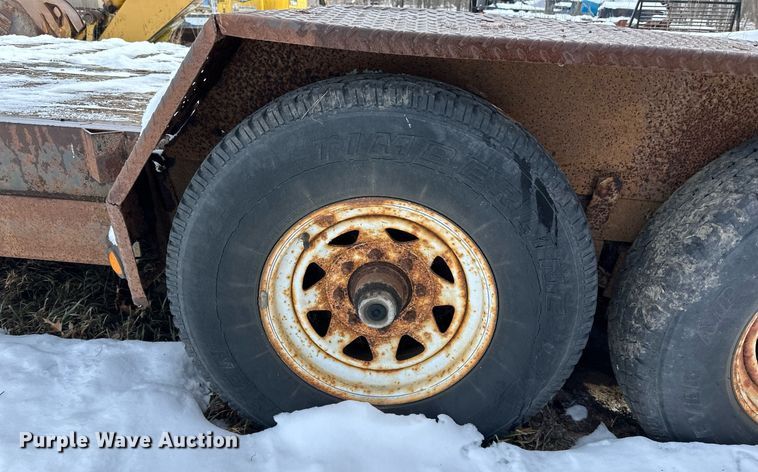 image for item LO9493 2001 PJ  equipment trailer