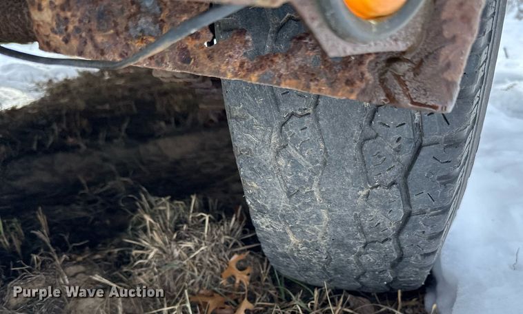 image for item LO9493 2001 PJ  equipment trailer