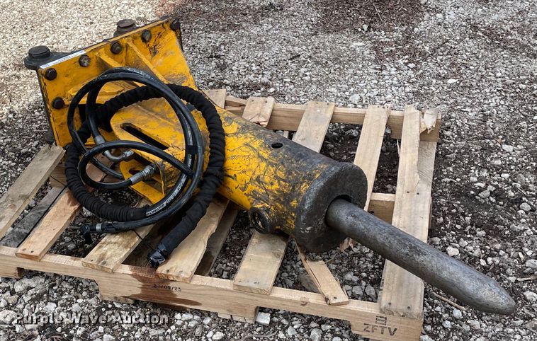 image for item LV9992 Arrowhead  R75 breaker 