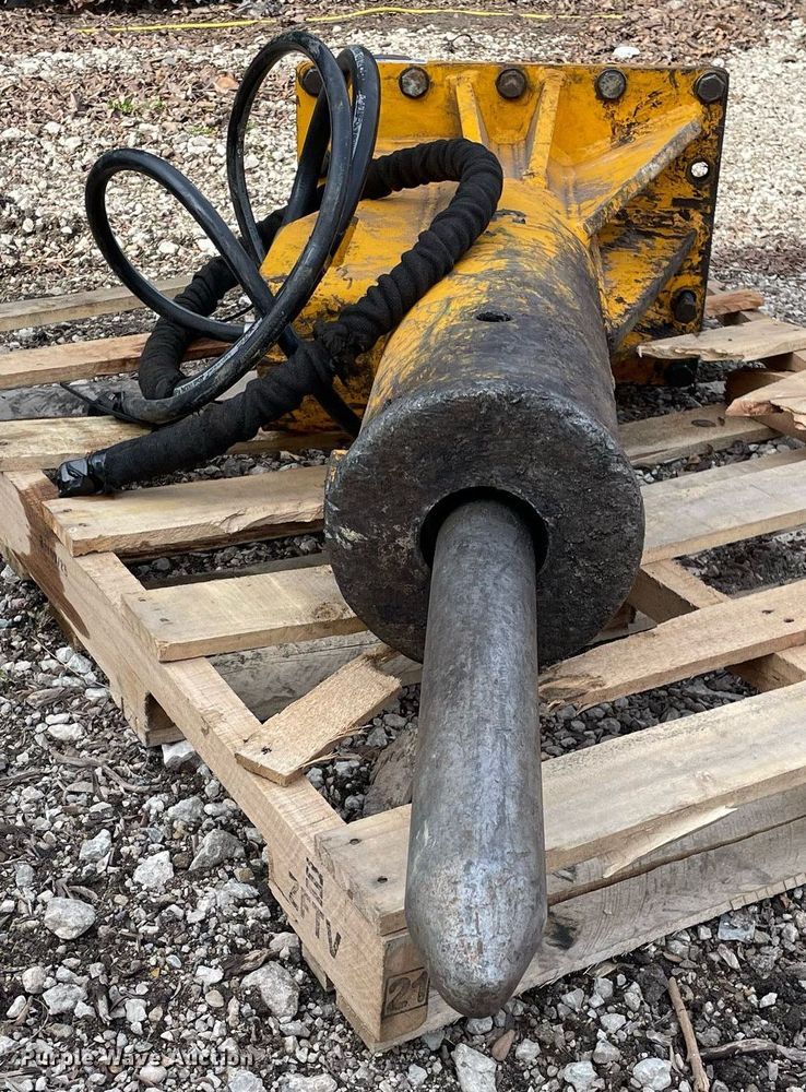 image for item LV9992 Arrowhead  R75 breaker 