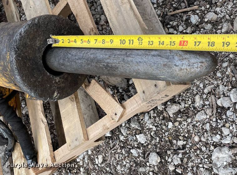 image for item LV9992 Arrowhead  R75 breaker 