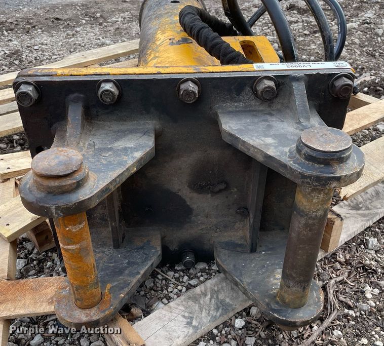 image for item LV9992 Arrowhead  R75 breaker 