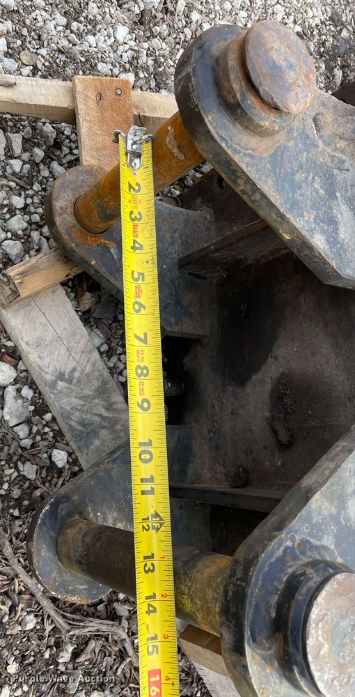 image for item LV9992 Arrowhead  R75 breaker 