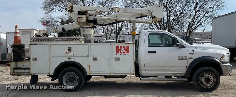 image for item LV9993 2016 Dodge Ram 5500HD bucket truck