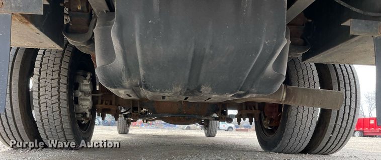 image for item LV9993 2016 Dodge Ram 5500HD bucket truck