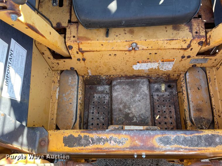 image for item LV9996 1999 Case 1840 skid steer loader