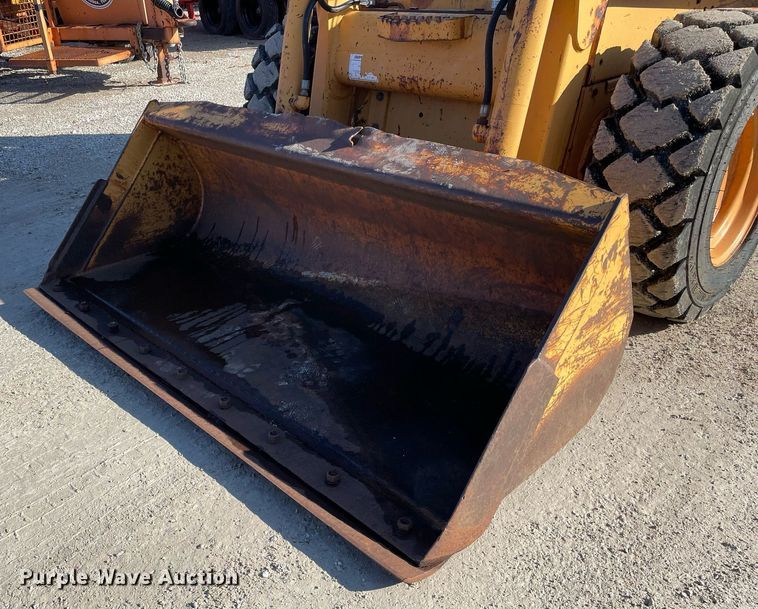 image for item LV9996 1999 Case 1840 skid steer loader
