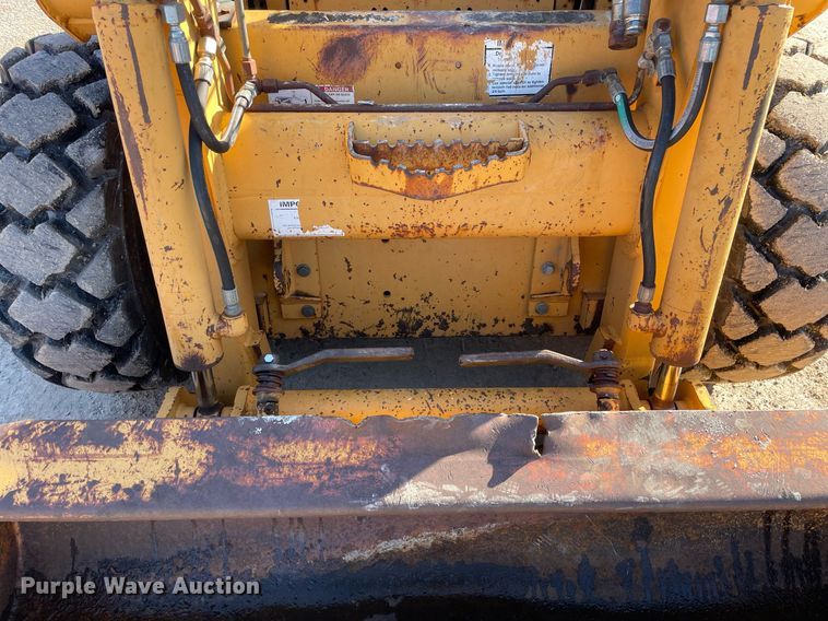 image for item LV9996 1999 Case 1840 skid steer loader