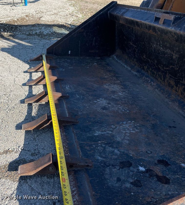 image for item LV9998 2002 Case 95XT skid steer loader