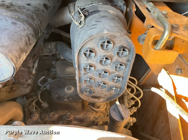 image for item LV9998 2002 Case 95XT skid steer loader