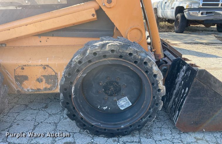 image for item LV9998 2002 Case 95XT skid steer loader