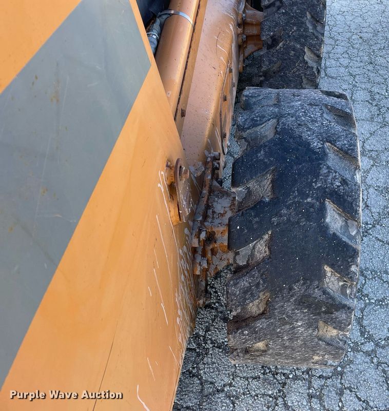 image for item LV9998 2002 Case 95XT skid steer loader